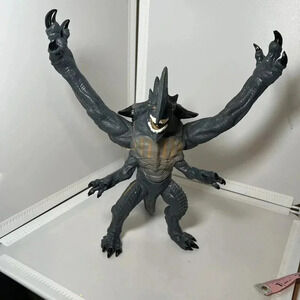 Monster Kaiju Knifehead Axehead Pacific Rim 2 Action Figure 8” USA Christmas